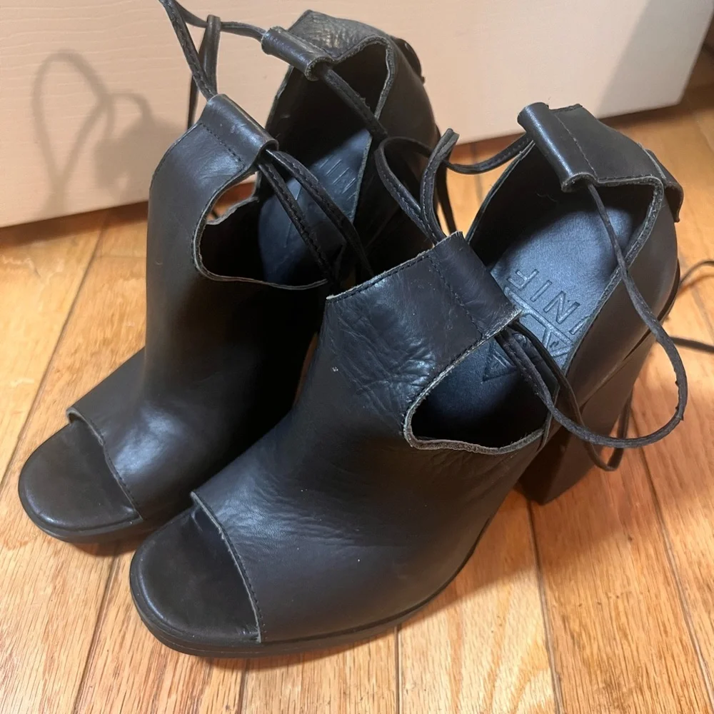 UNIF '94 platform heels - Picture 4 of 6